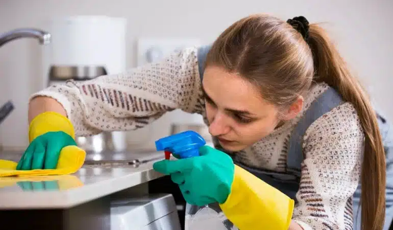How to Choose the Best Bond Cleaners in Your Area